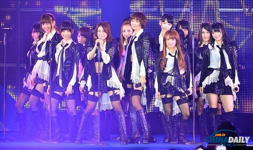 王艷13歲兒子好帥??！與媽媽同框像姐弟