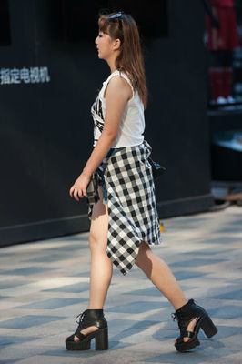 首位AI女演員出道！好萊塢「天敵」來了，下一代偶像全是代碼制造？